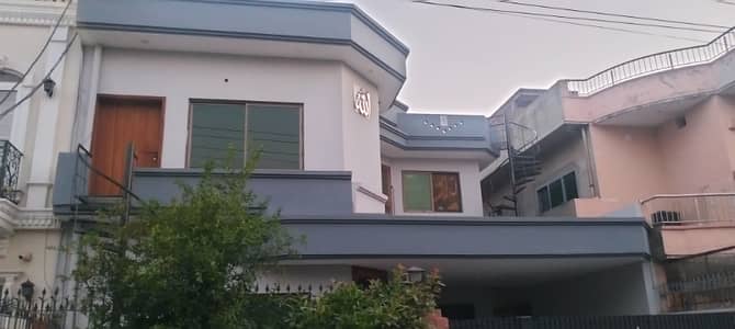 10 MARLA FULL HOUSE FOR RENT