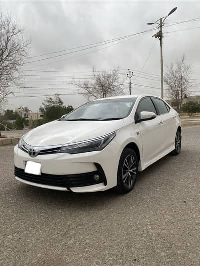 2017 Toyota Corolla Altis 1.8 Cruisetronic CVT-i — First Owner