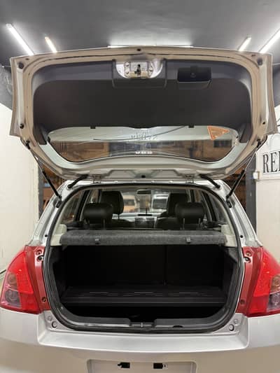 SUZUKI SWIFT 1.3 DLX