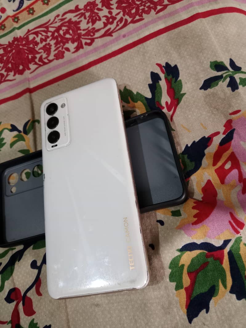 Tecno Camon 18 1