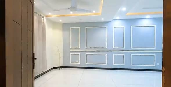 5.5 Marla House Is Available For Sale In SAMANABAD Lahore