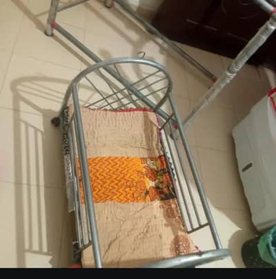 Baby Jhula (Steel) – Neat & Clean | Good Condition