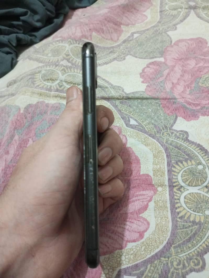 Apple iPhone X 2