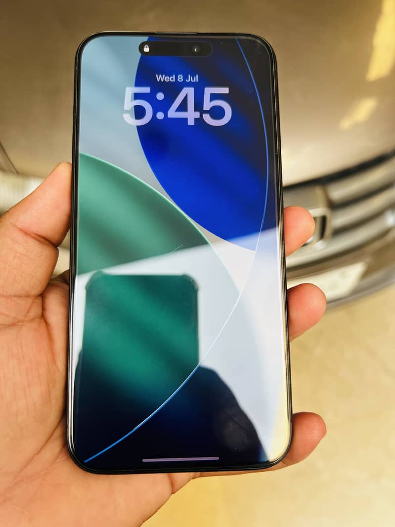iPhone 15 Pro Max 1