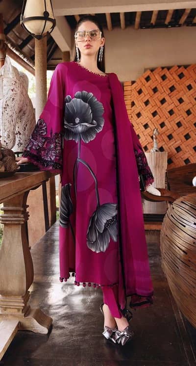  PREMIUM DESIGNER LAWN: END OF SEASON SALE 