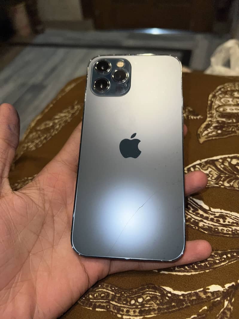 Apple iPhone 12 Pro 2