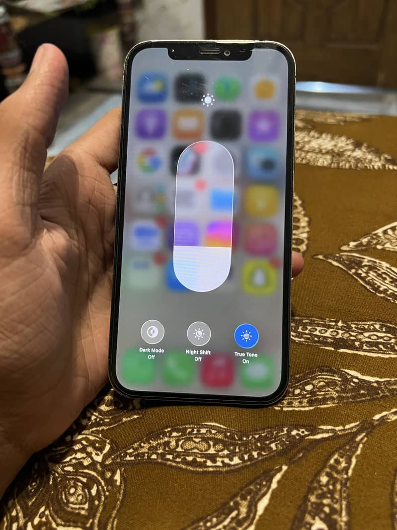 Apple iPhone 12 Pro 3
