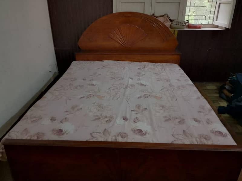 Double bed without matres 3