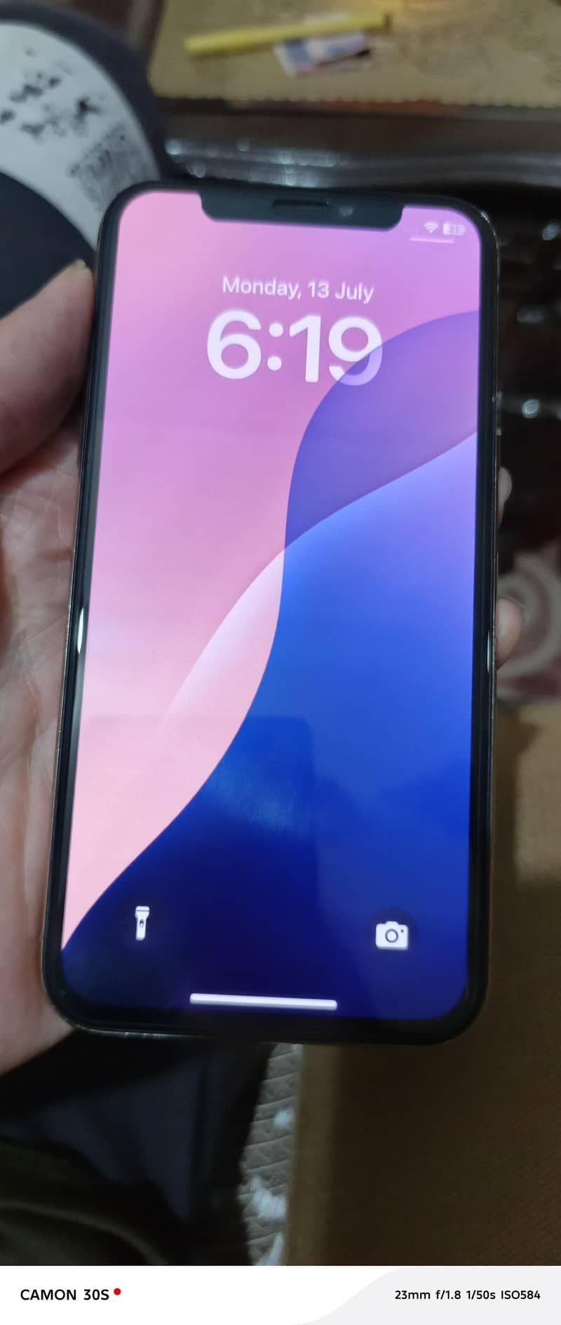 Apple iPhone XS 5