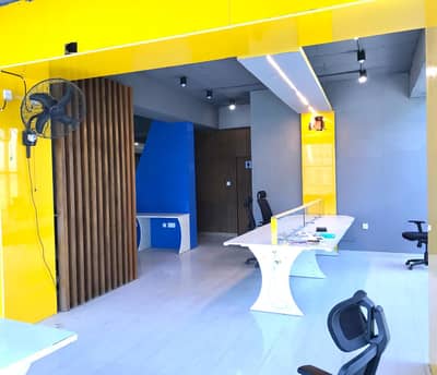 Semi-Furnished Office Space for Rent Gulberg Green, Islamabad Prime Location: Gulberg Green, Islamabad Covered Area: 2,700 Sq. Ft. Floor: 2nd Floor Rent Demand: PKR 5.50 Lac / Month