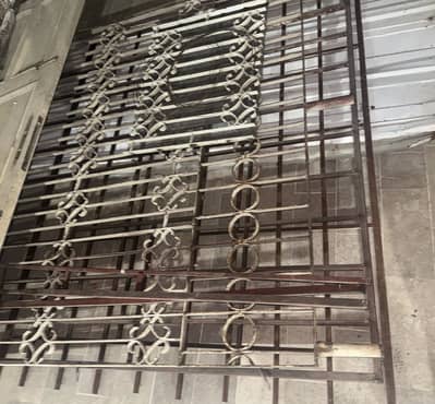 CAGE FOR GOATS