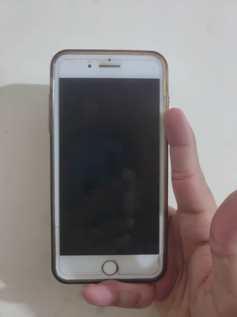 Apple iPhone 7 Plus 1