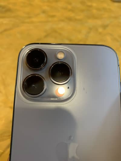 Apple iPhone 13 Pro