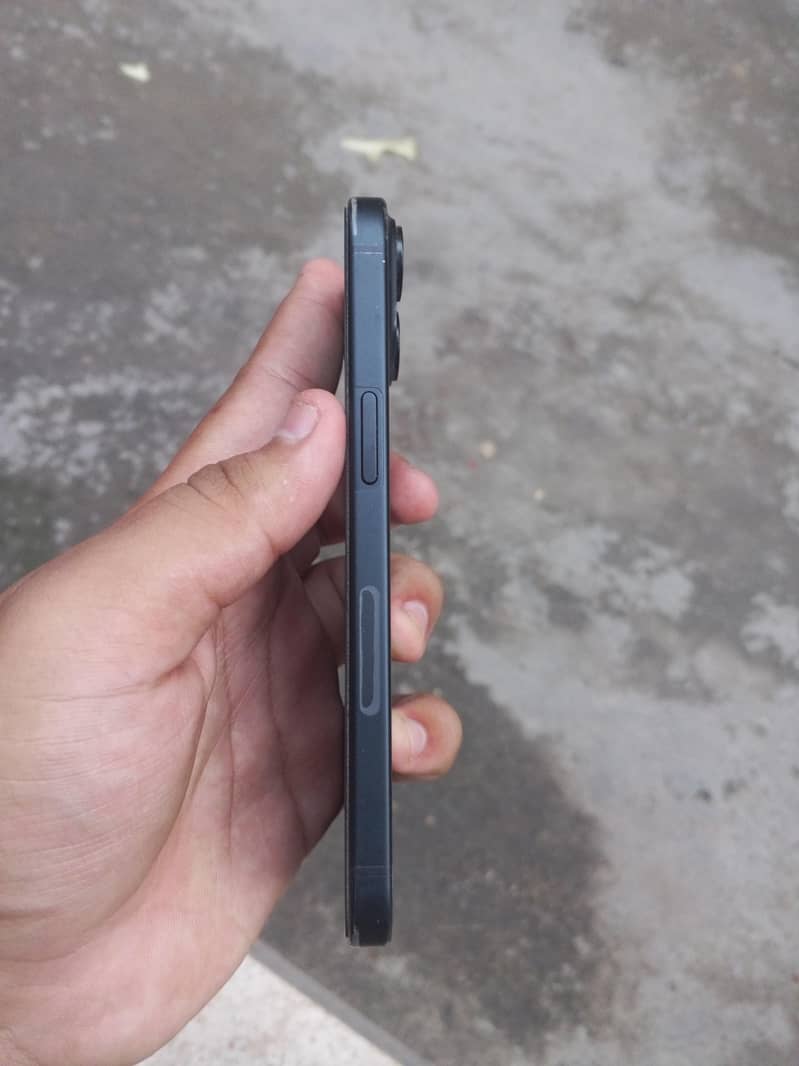 Apple iPhone 15 1