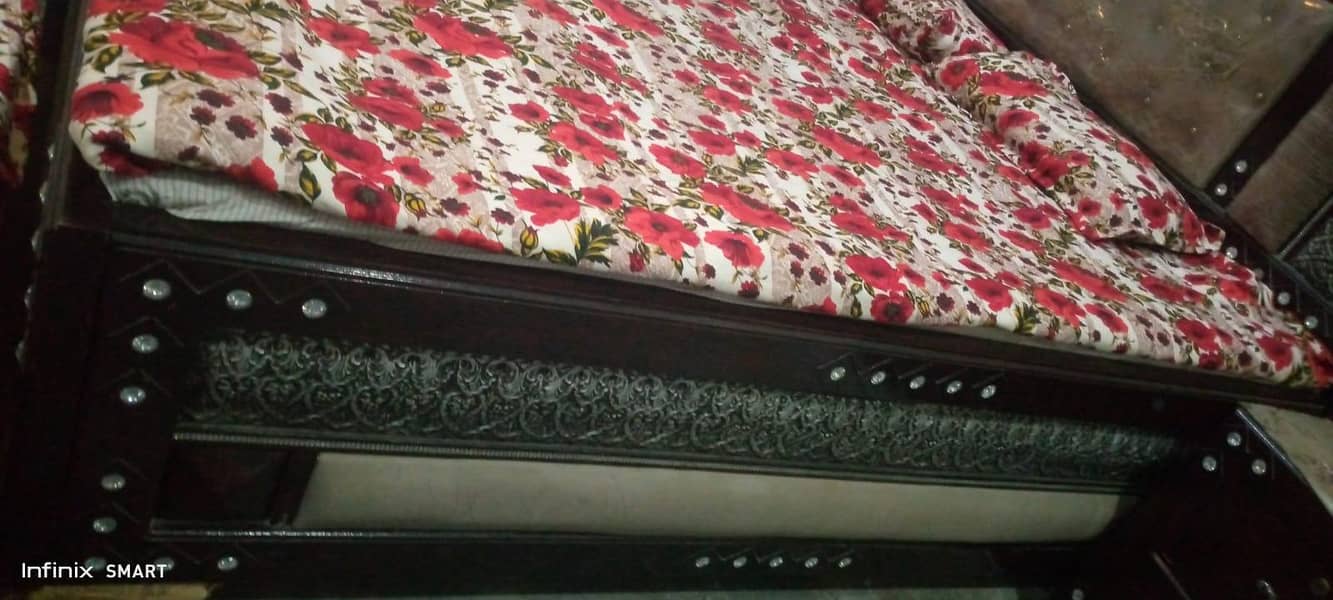 double bed/ king size bed 2