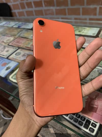 Apple iPhone XR 64 gb full ok battery haelth 89