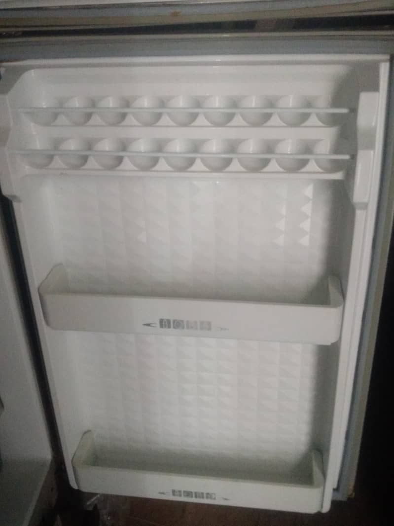 refrigerator 1