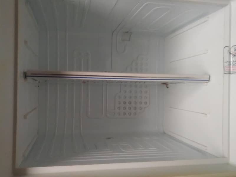 refrigerator 3