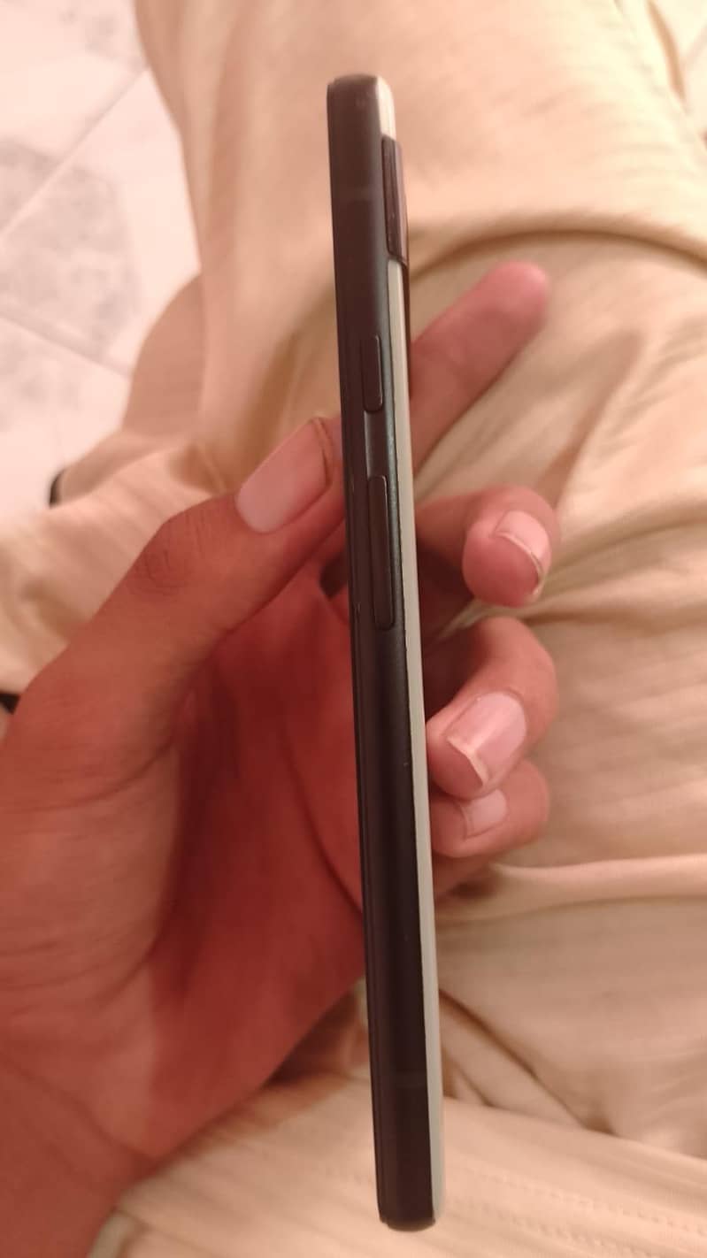 google pixel 6a 1