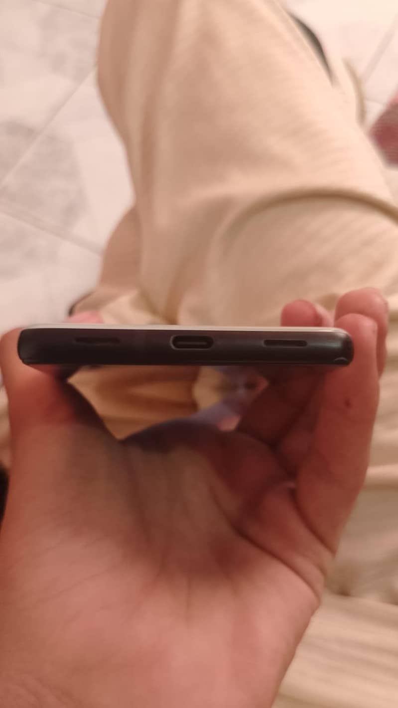 google pixel 6a 2