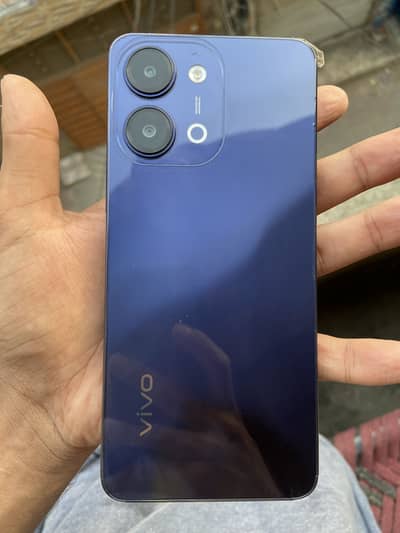 Vivo Y11 D 4+4/128