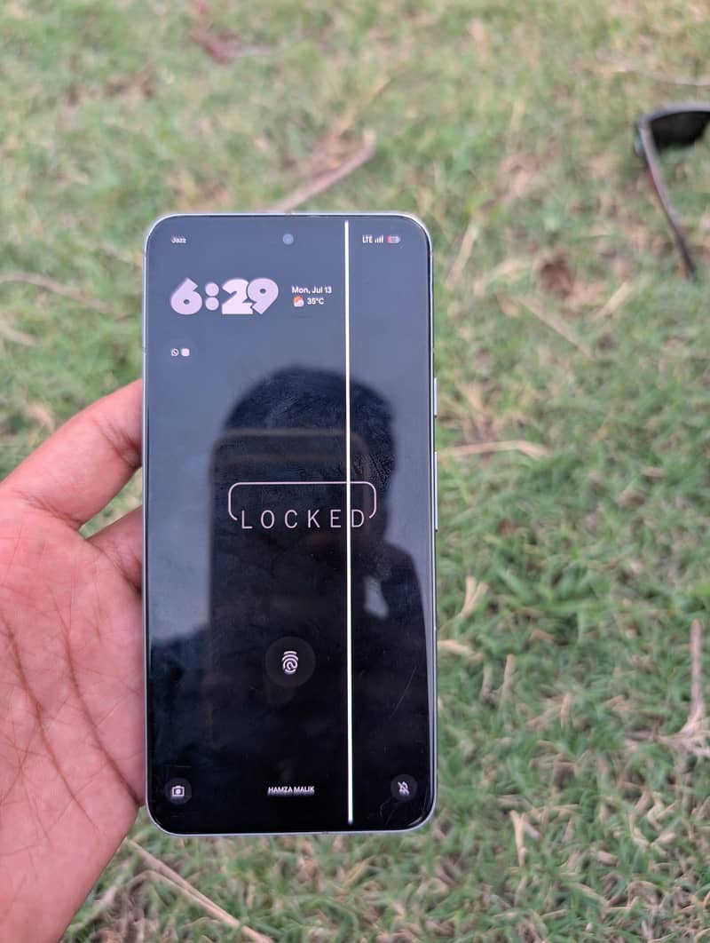 Google Pixel 8 1