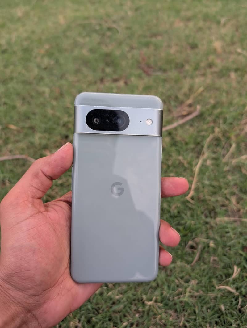 Google Pixel 8 3