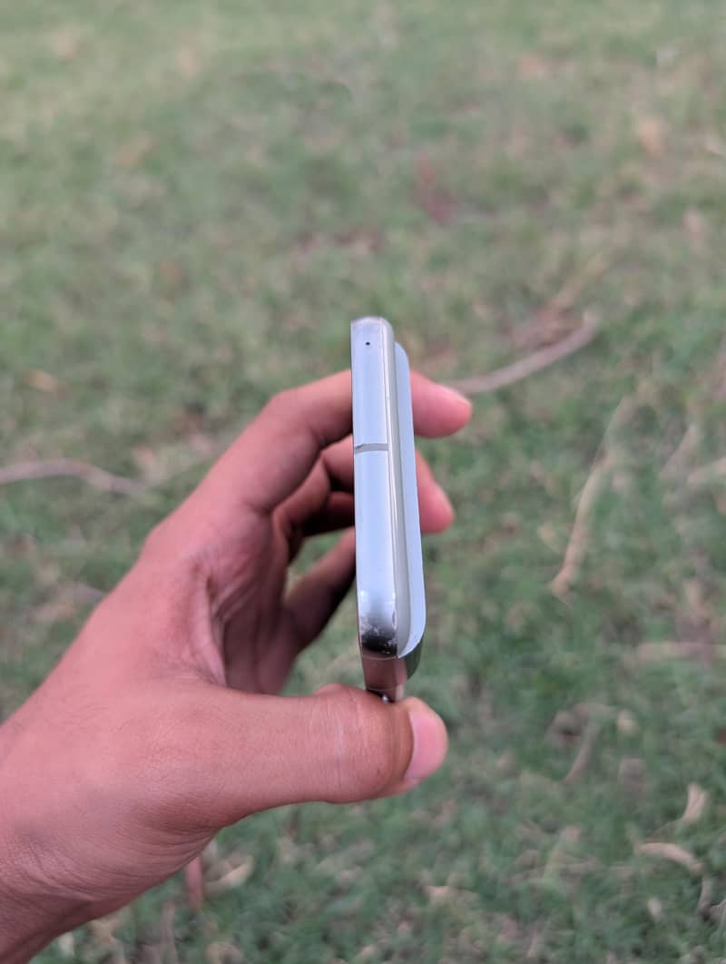 Google Pixel 8 8