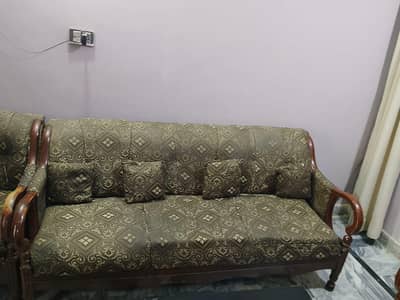 Sofa set for sell 5 seater