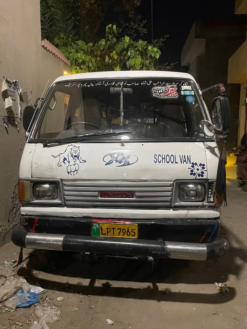 mazad van 1