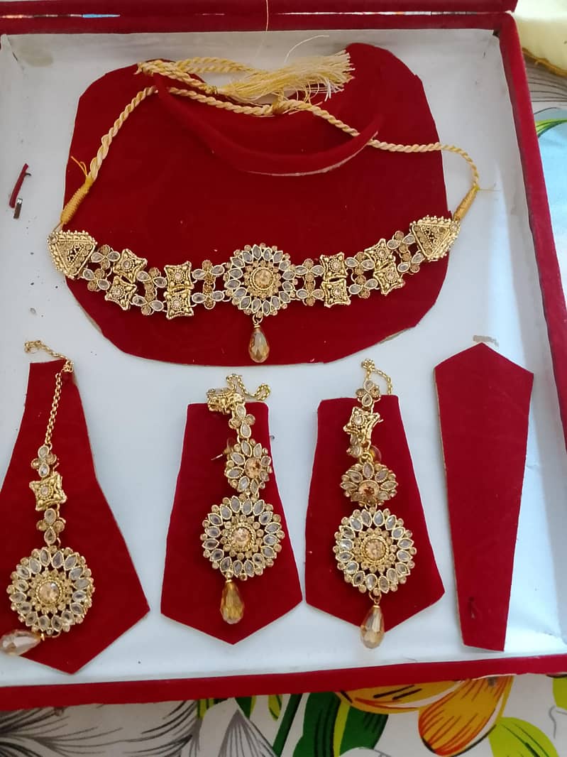Necklace 1