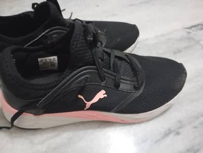 Puma & Under Armour Joggers 2x pairs Size 7.5 / 08 used in good