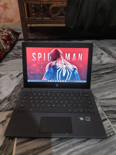 HP Chromebook 4GB / 32GB