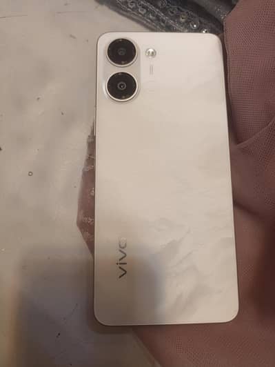 Vivo Y05
