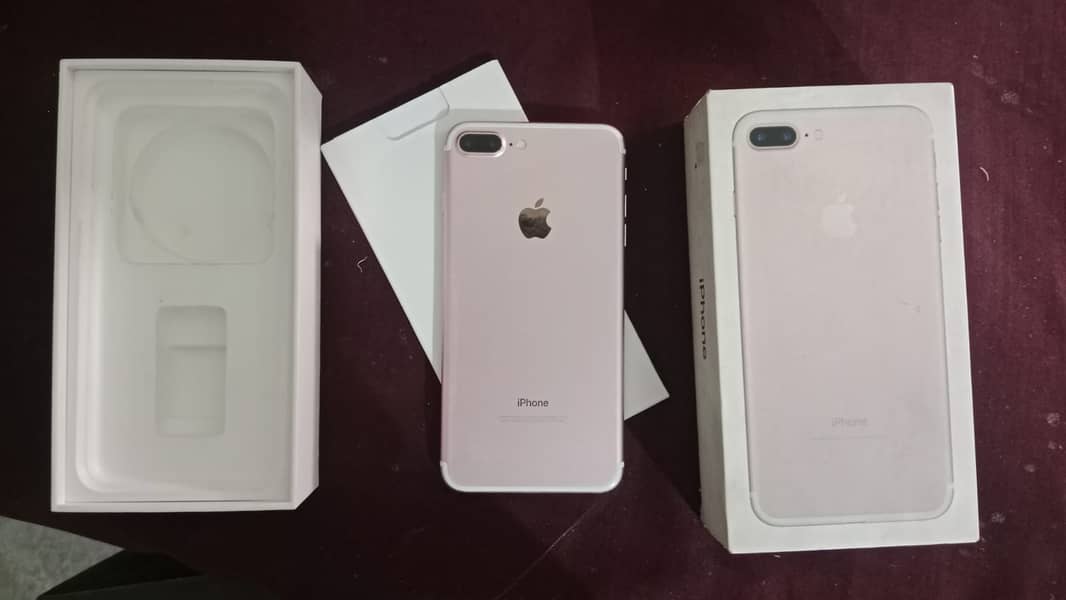 Apple iPhone 7 Plus 0