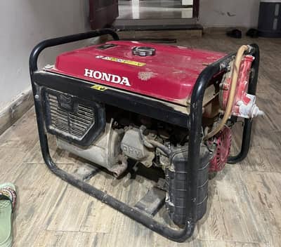 Honda 2.5 KVA Generator – Petrol & Gas Dual Fuel | Excellent Condition