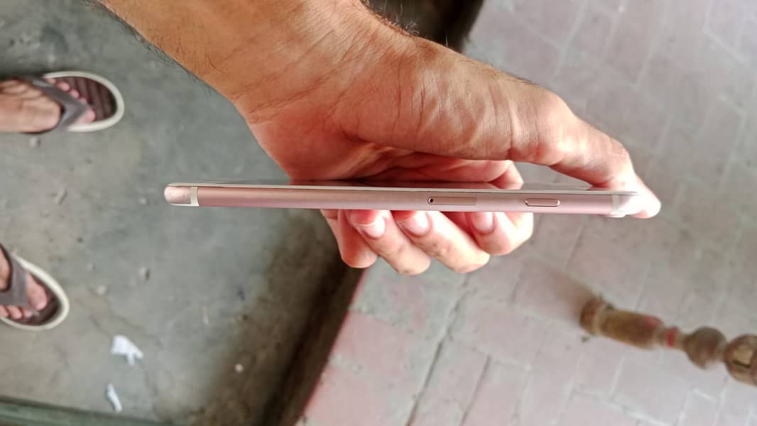 Apple iPhone 7 Plus 8