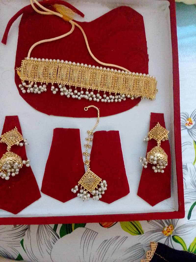 Necklace 4