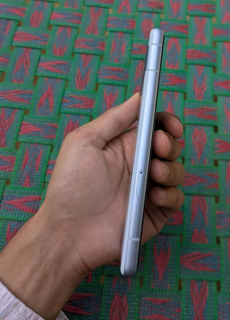 Google Pixel 7a 2