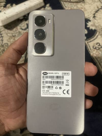 Itel City 100