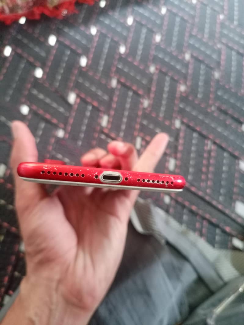 Apple iPhone 7 Plus 2