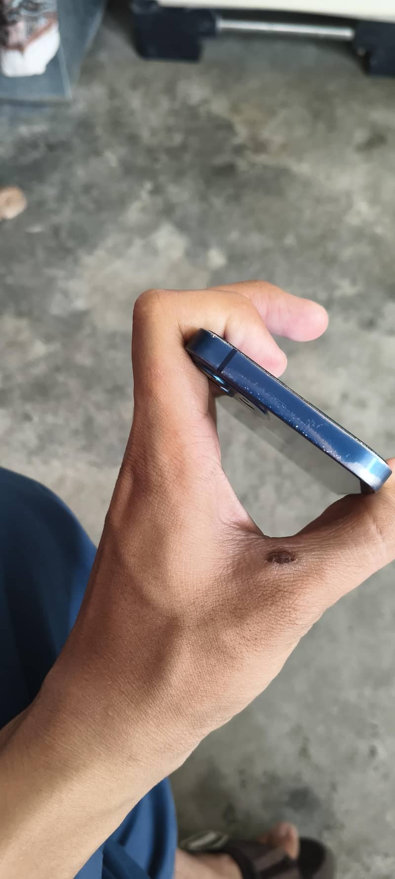 Apple iPhone 12 mini 2