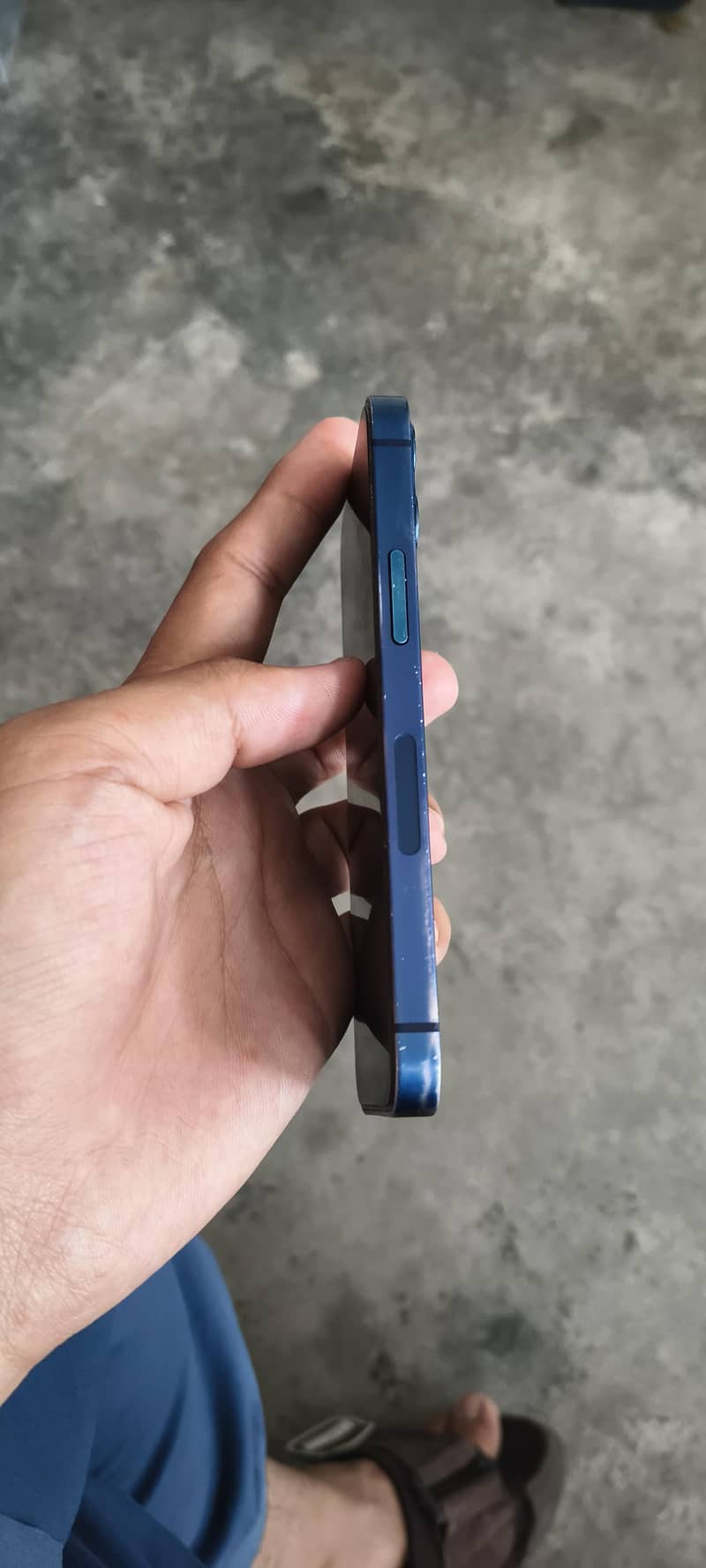 Apple iPhone 12 mini 3