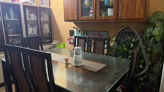 Used Dining Table With Chairs
