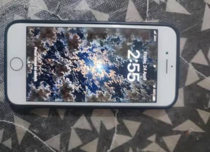 Apple iPhone 8