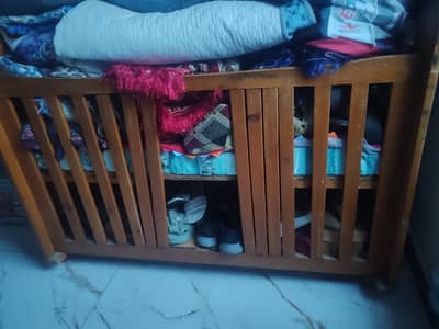 Wall mirror & baby cot