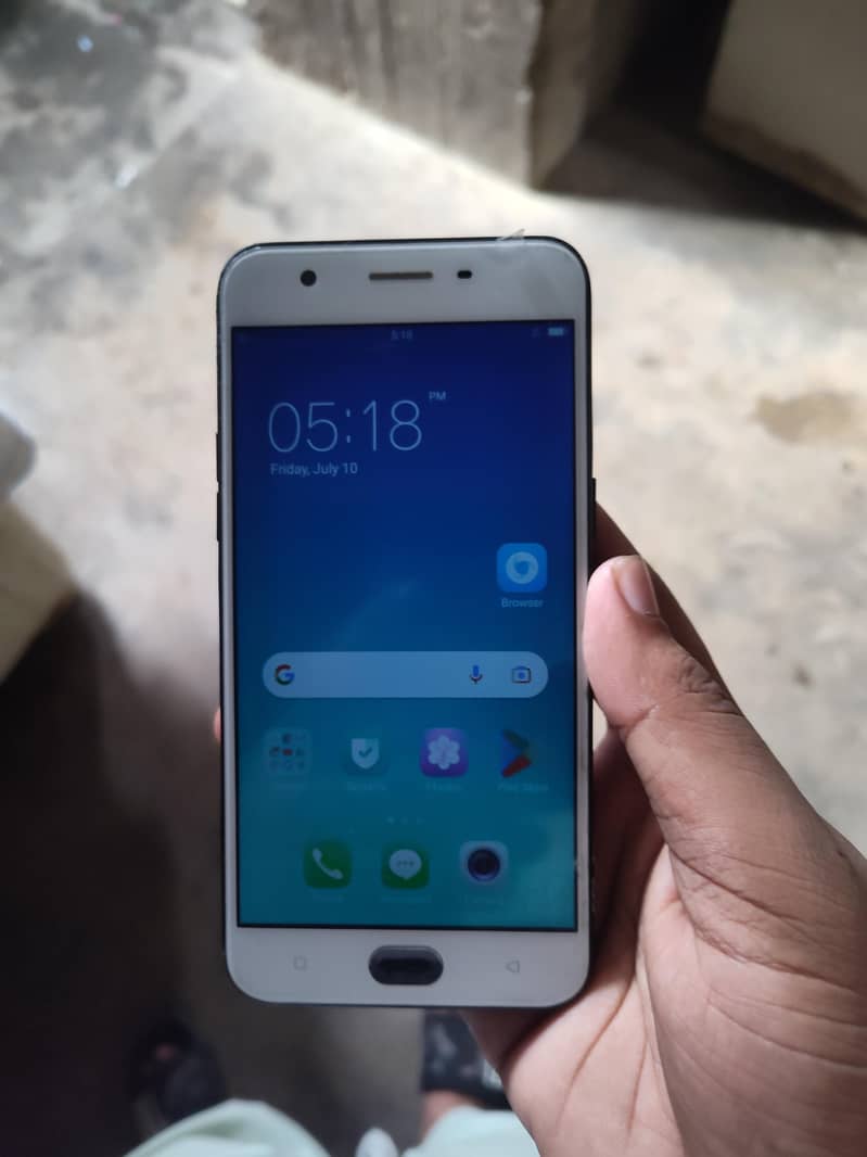 OPPO A57 1