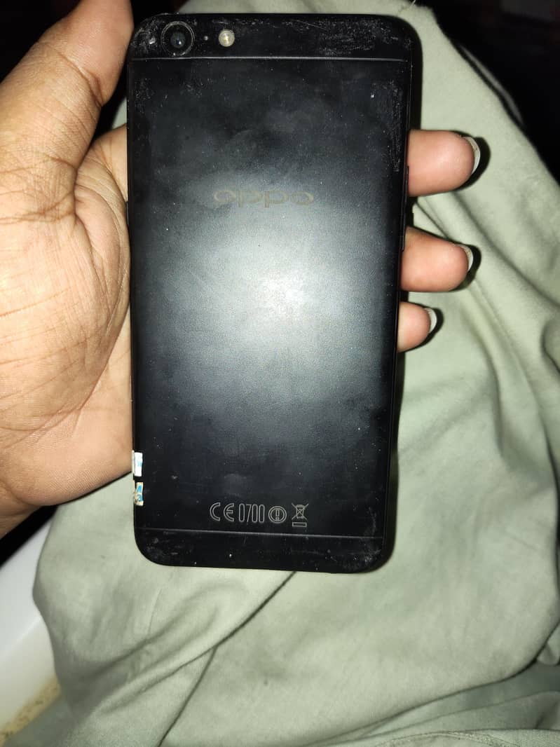 OPPO A57 5