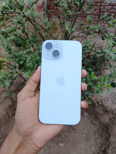 Apple iPhone 15