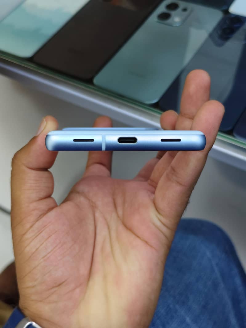 Google Pixel 7a 3